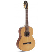 Классическая гитара Admira A2
