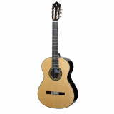 Classical guitar Alhambra 7PA
