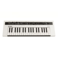 Синтезатор Yamaha Reface CS
