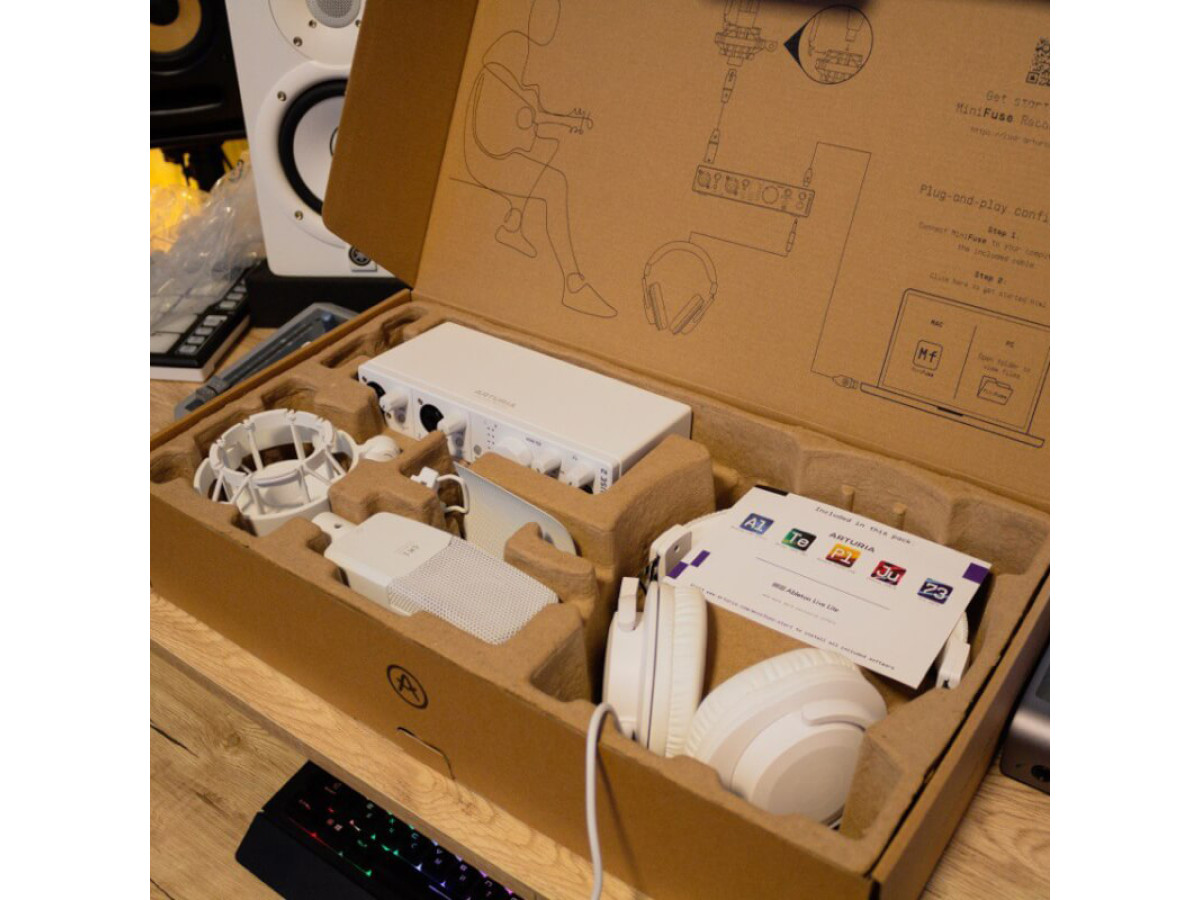 Here's a review of Arturia MiniFuse Recording Pack from MyChooz