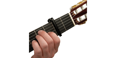 Playing the guitar: Professionals tips